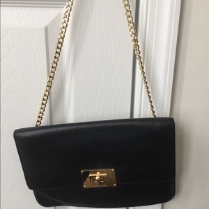Michael Kors going out Bag